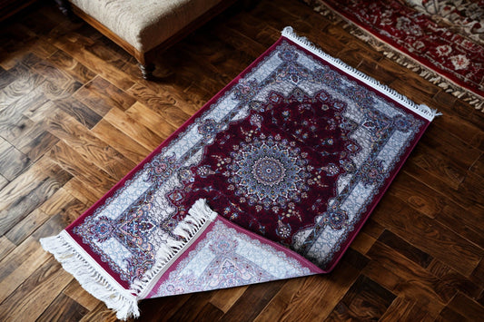 Compact Irani Rug - Acrylic Weave - Homes and Company