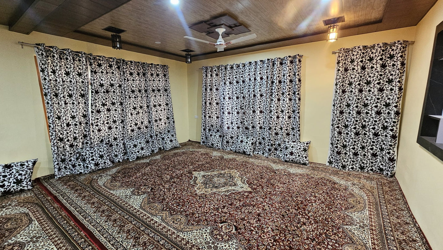 Cotton Ready to Hang Embroidery heavy wool - Homes and Company