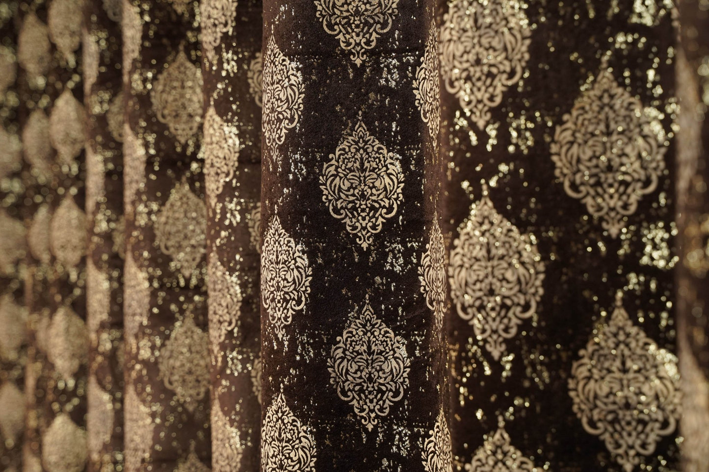 Damask zari Design Velvet Curtain For Winter and summer Ready 4*7.5|Pack of 2 - Homes and Company