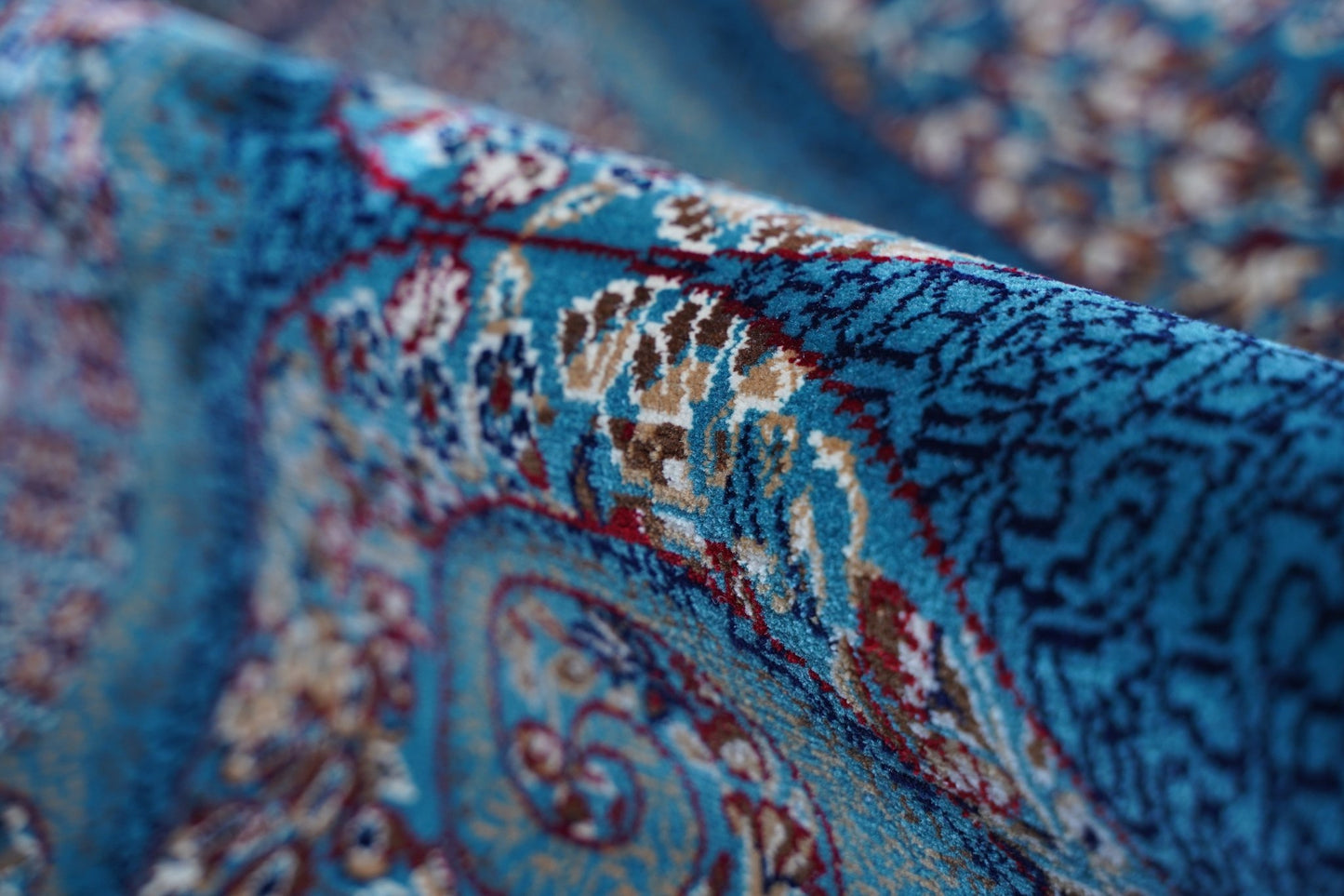 Shahi Zari Line - Homes and Company