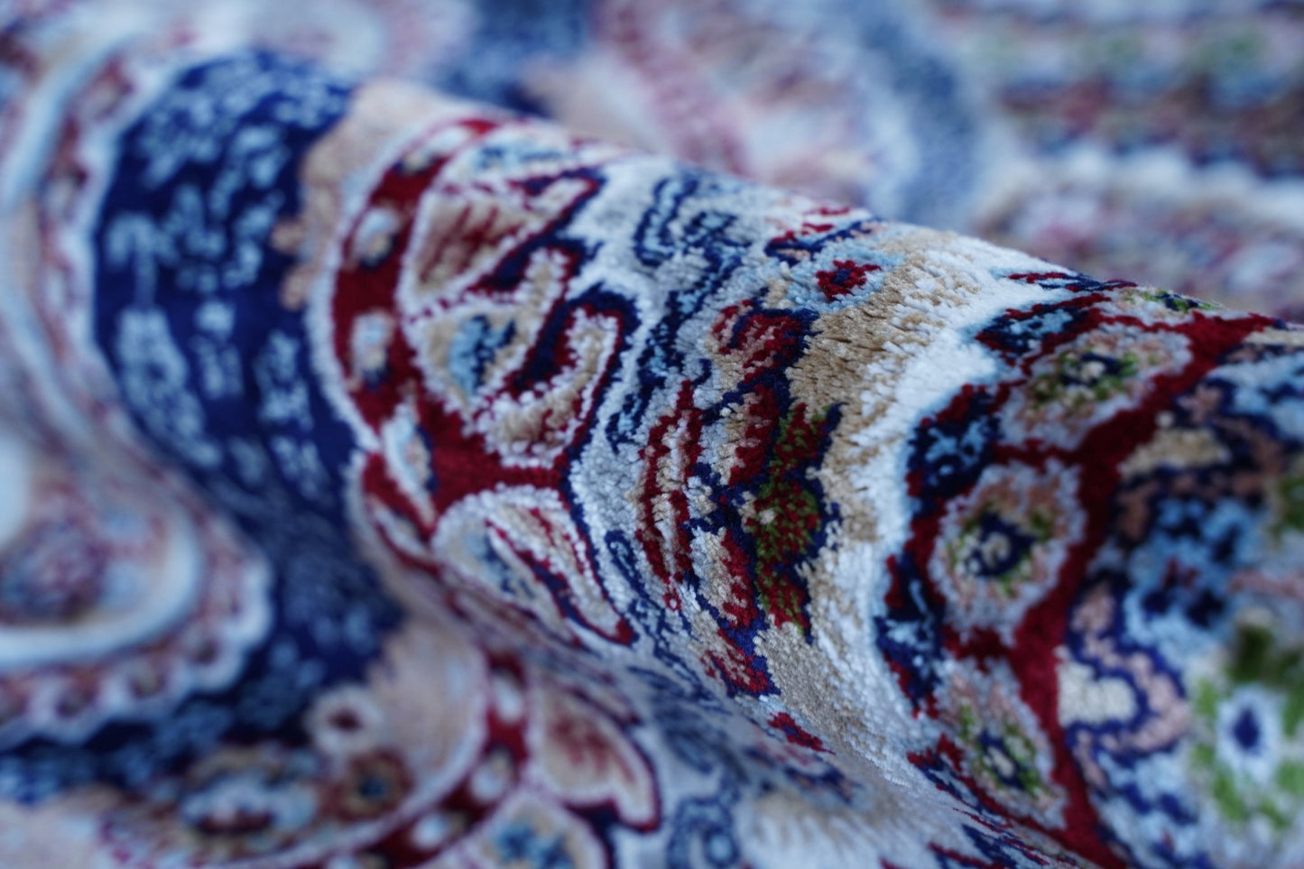 Shalimar Weave Premium Machine - Made Shiny Carpet - Homes and Company