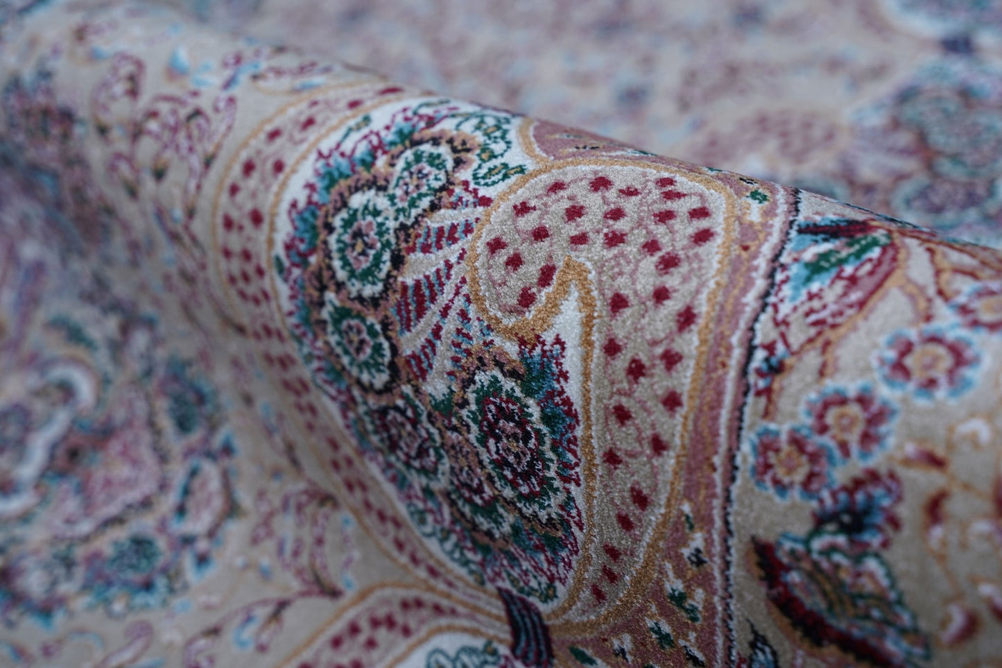 Sultani Weave – Classic Turkish - Inspired Carpet - Homes and Company