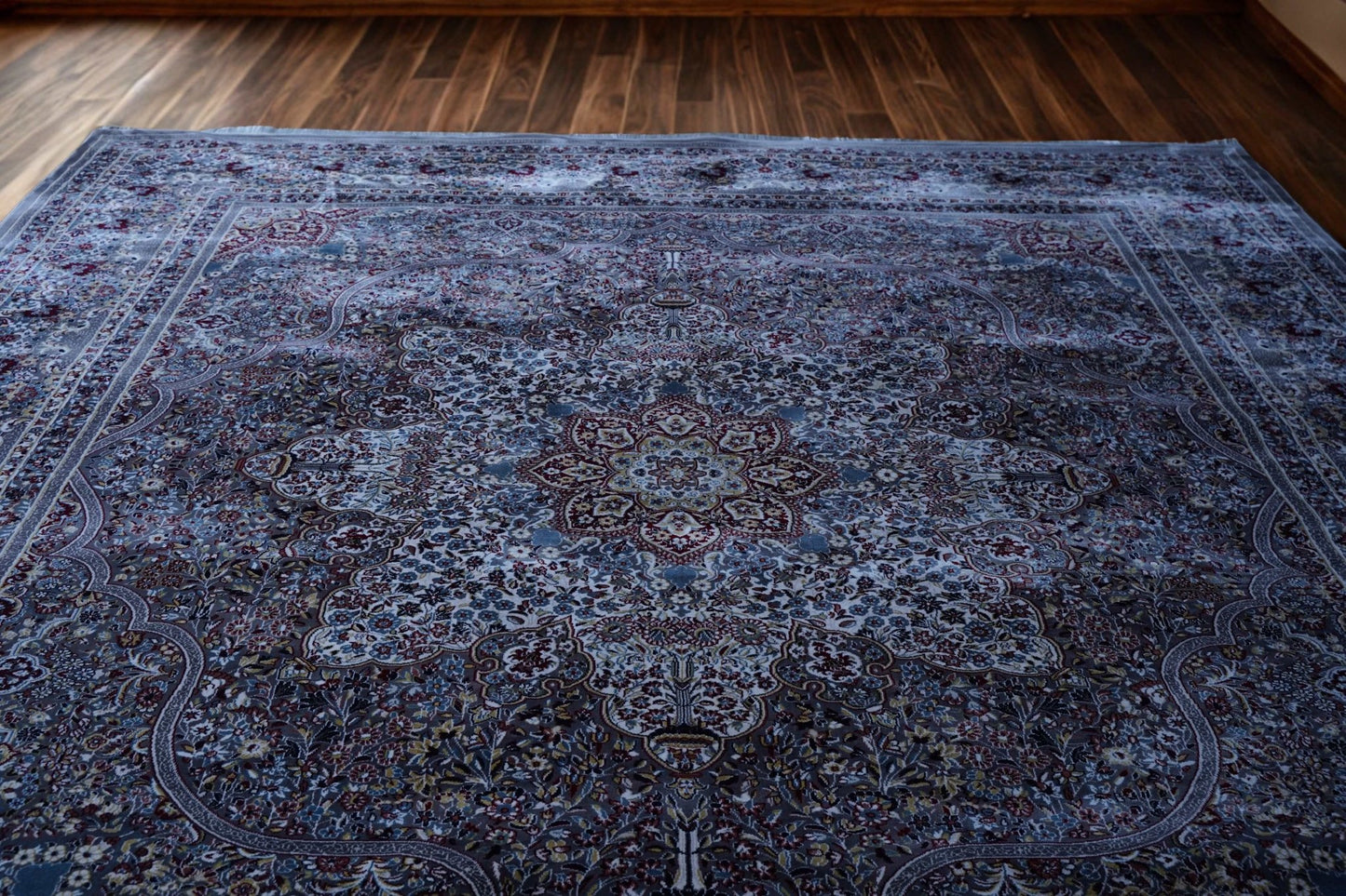 Turkish Luxury Carpet – 1.5 Million Points | High - Density Machine Made carpet for Living Room & Hotels - Homes and Company