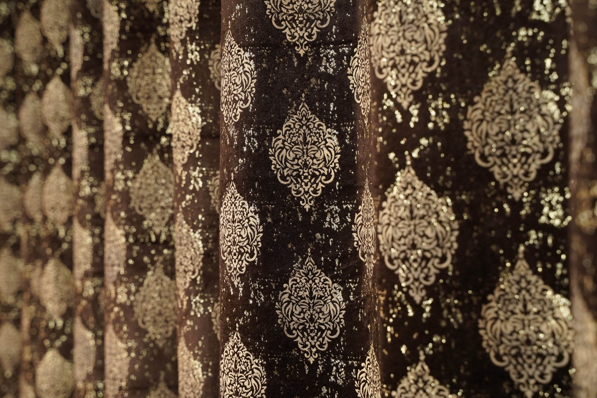 Damask zari Design Velvet Curtain For Winter and summer Ready 4*7.5|Pack of 2 - Homes and Company