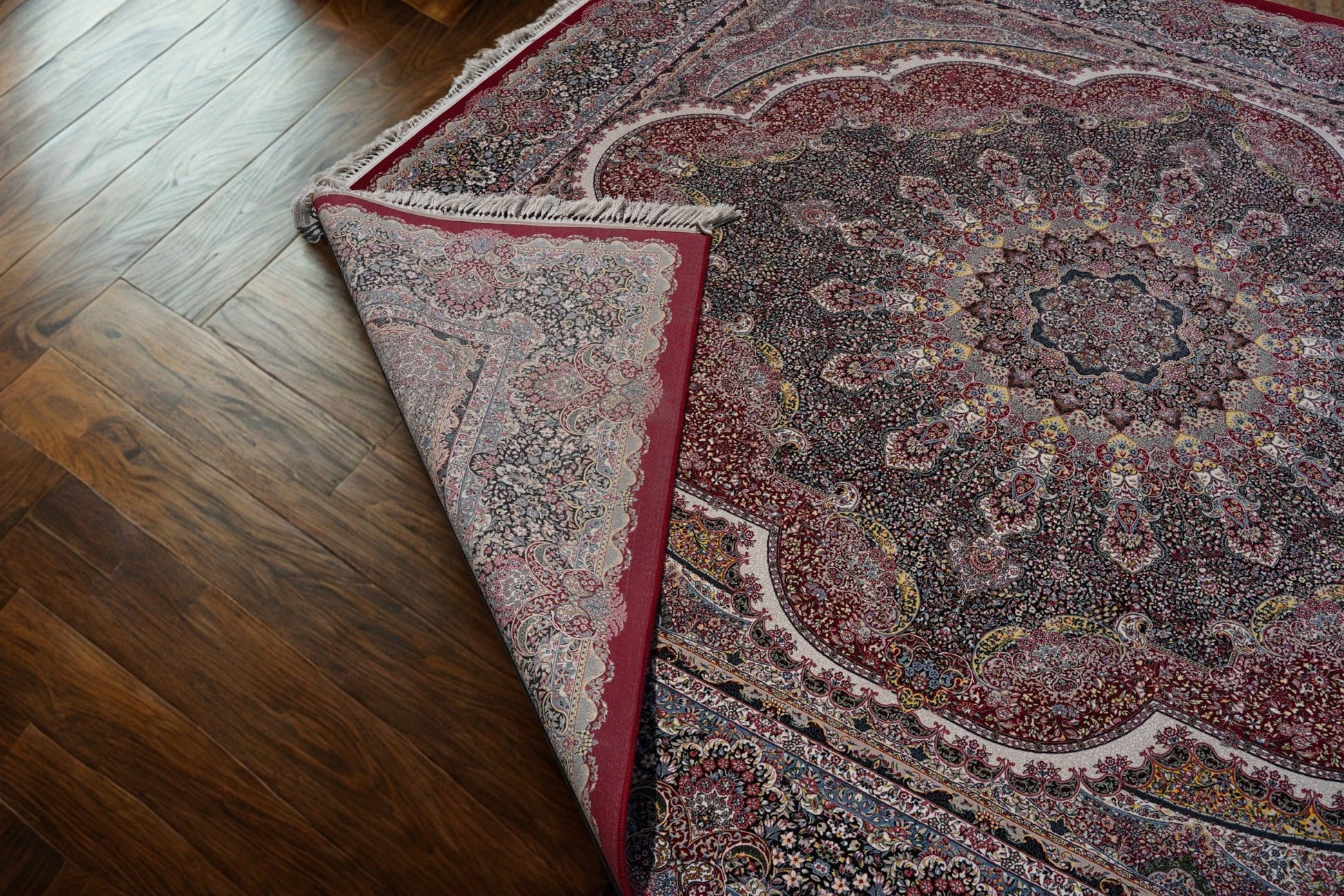 Irani 1200 Reeds Luxury Floral Medallion Rug - Homes and Company
