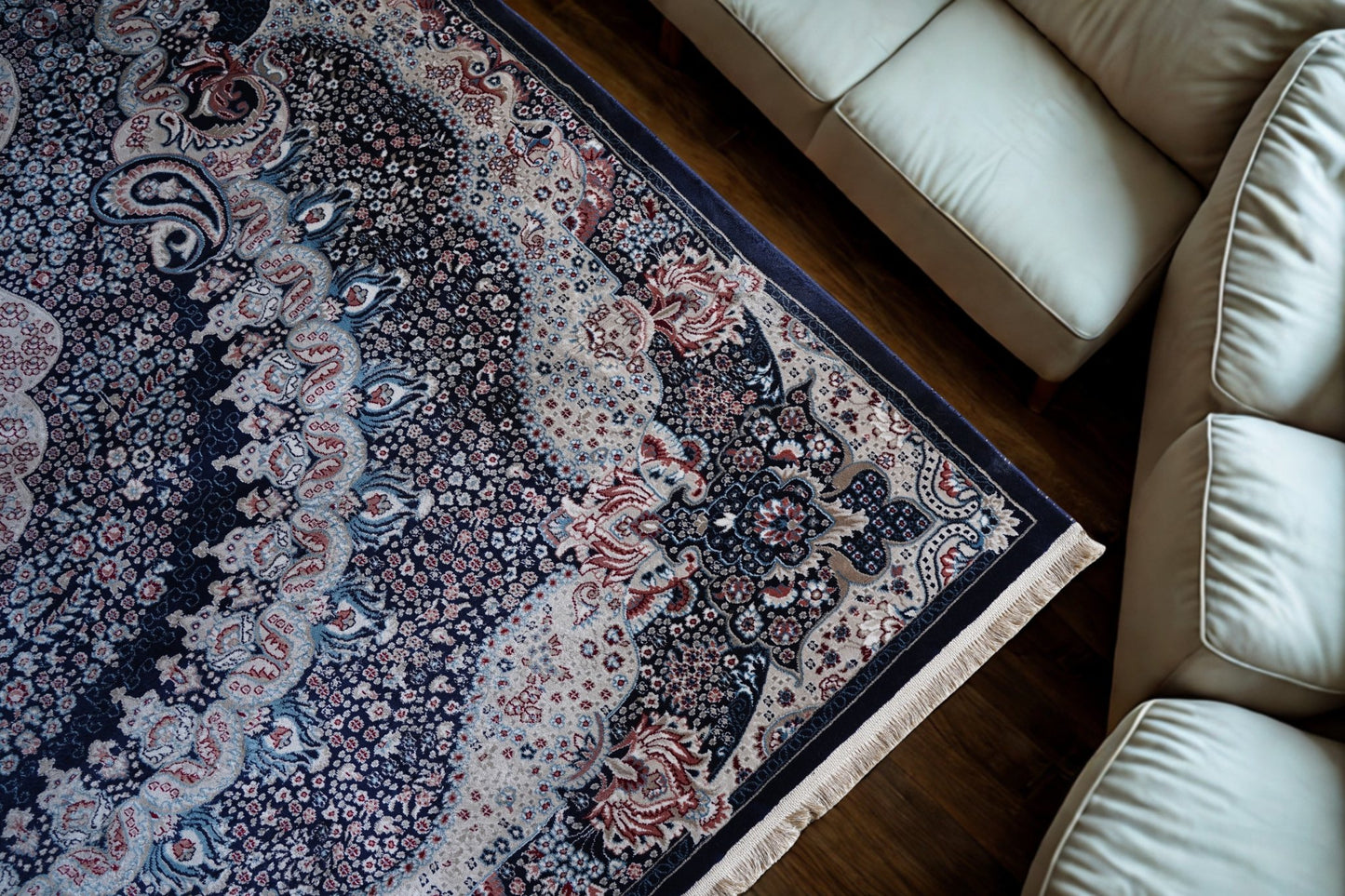 Luxury Machine - Made Carpet Kashmir's Choice in Elegant Blue, Ferozi, Maroon. - Homes and Company