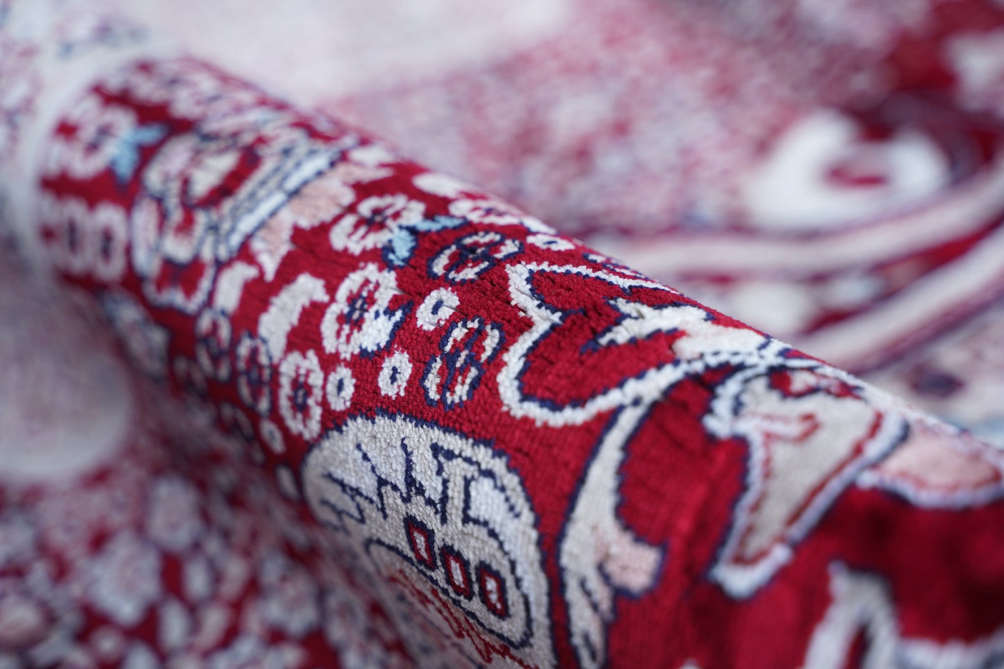 Luxury Machine - Made Carpet Kashmir's Choice in Elegant Blue, Ferozi, Maroon. - Homes and Company