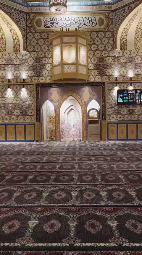Heat-Set Mosque Prayer Carpet Roll – Mihrab Arch Design