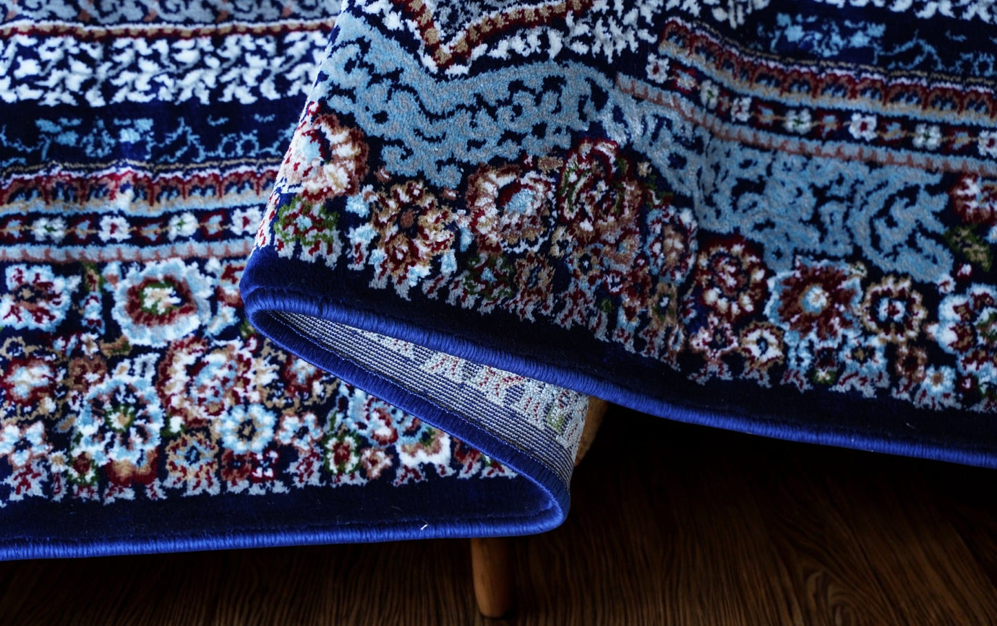 Shalimar Weave Premium Machine - Made Shiny Carpet - Homes and Company