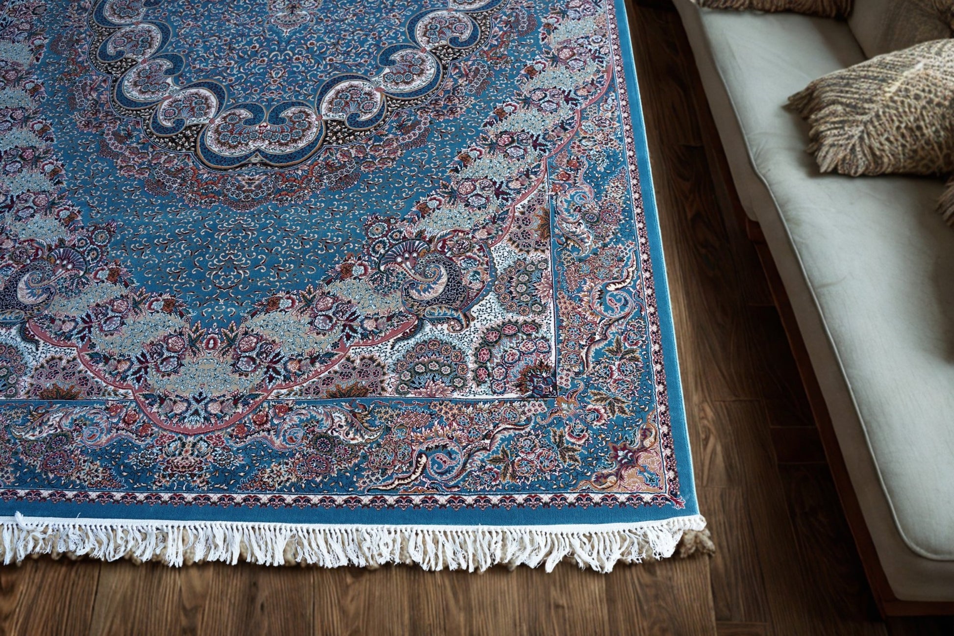 Sultani Weave – Classic Turkish - Inspired Carpet - Homes and Company