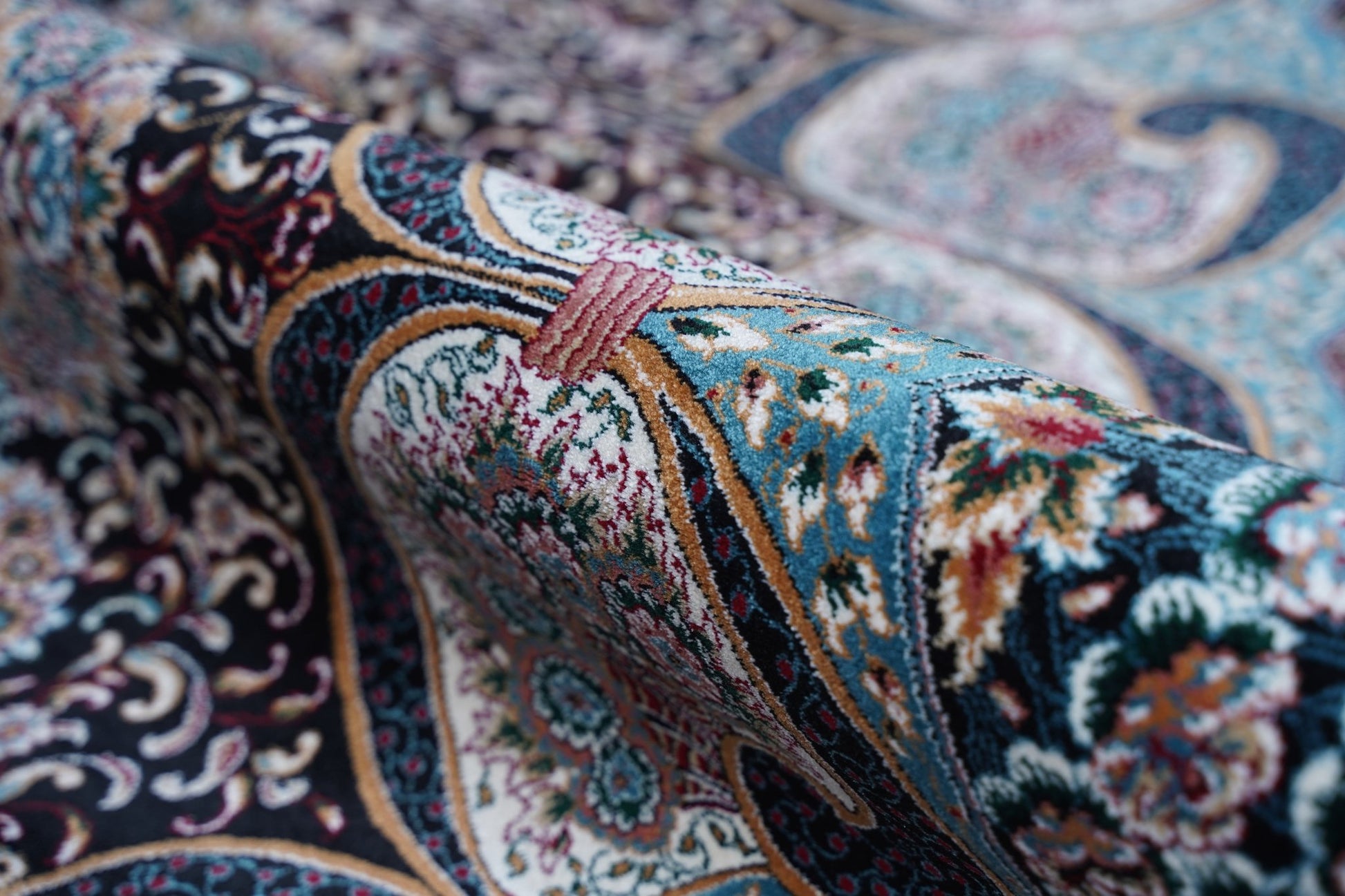 Sultani Weave – Classic Turkish - Inspired Carpet - Homes and Company